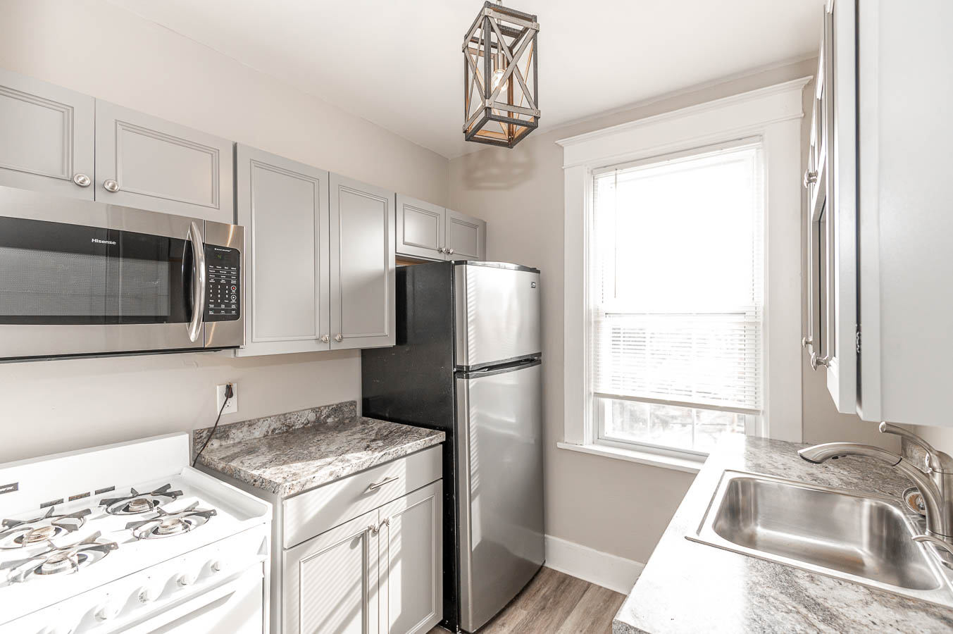 394 Ingomar Street - 2